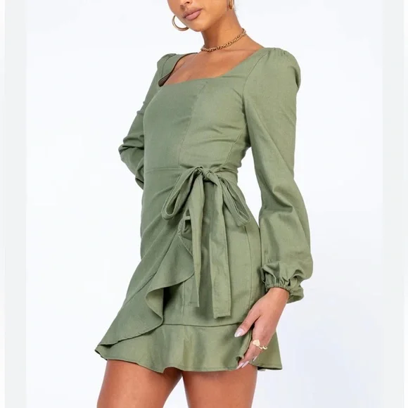 green emerald velvet dress Kenzie Maxi Dress Green